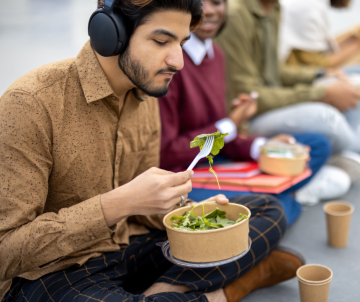 college students dining